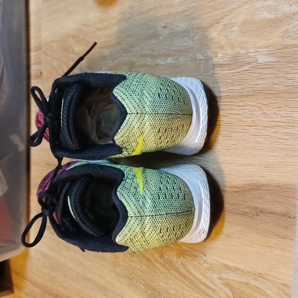 NIKE ZOOM ELITE 8 RUNNING SHOES ghost green SIZE 6.5 WOMENS - Picture 5 of 5